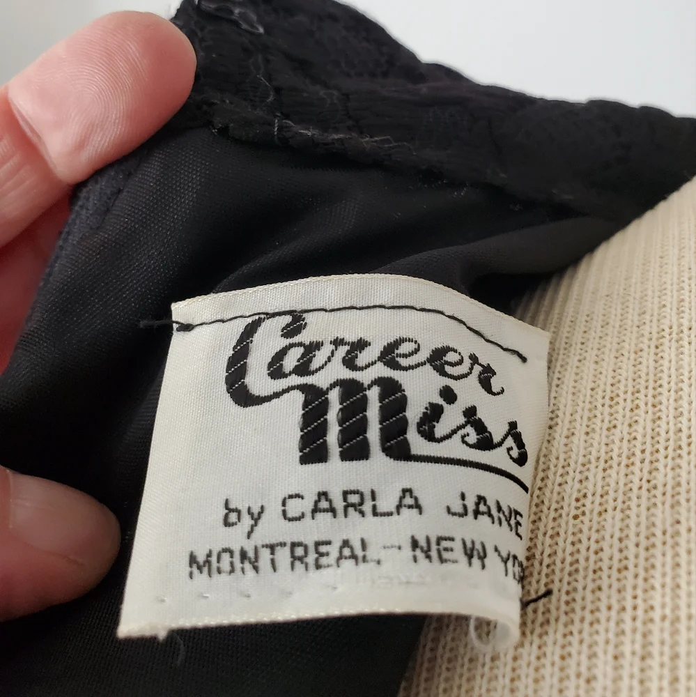 Vintage 70s Career miss by Carla Jane maxi tuxedo style dress. Size 2 - Picture 9 of 12